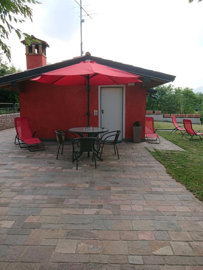 Ferienwohnung Il Carpino Bianco Bilocale Puegnago sul Garda Exterior foto